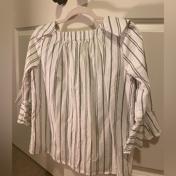 Cute top solid - Picture 3 of 3